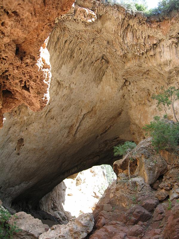 Tonto Natural Bridge 064.jpg